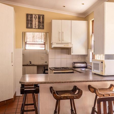 מוסל ביי Bay Vista Guesthouse מראה חיצוני תמונה